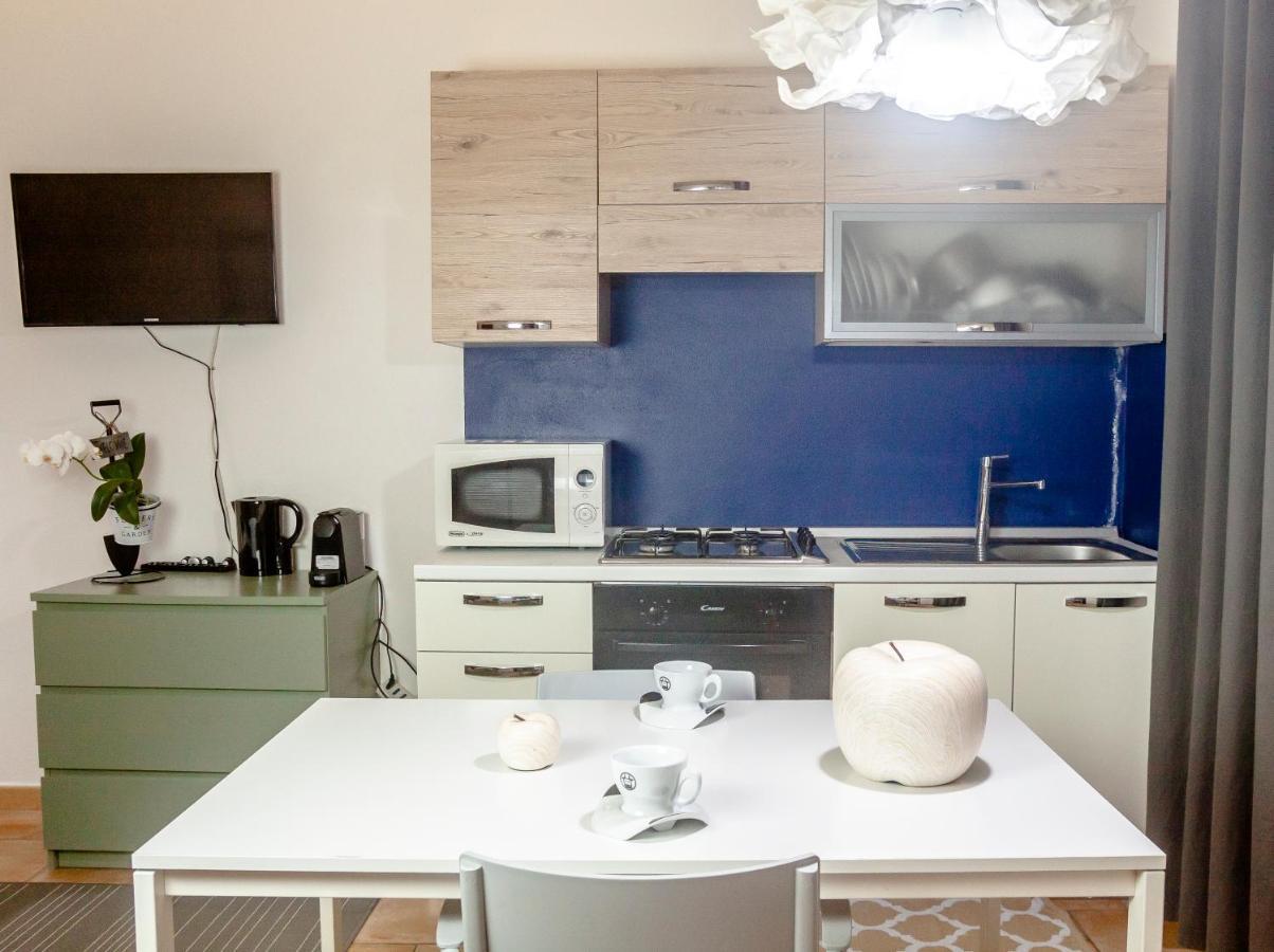 Suite Home Al Centro Di סאסארי מראה חיצוני תמונה